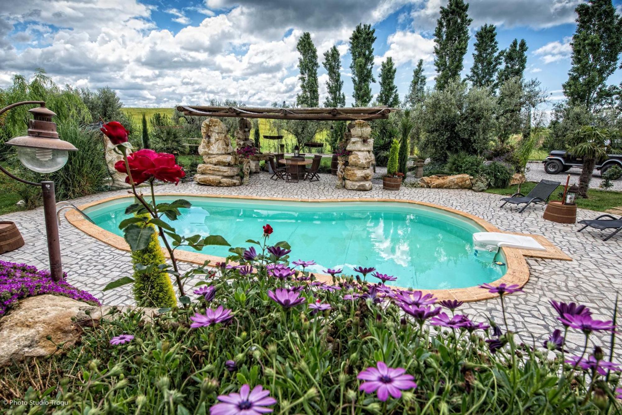 Il Giardino Dei Flintstones B&B Cerveteri Ngoại thất bức ảnh