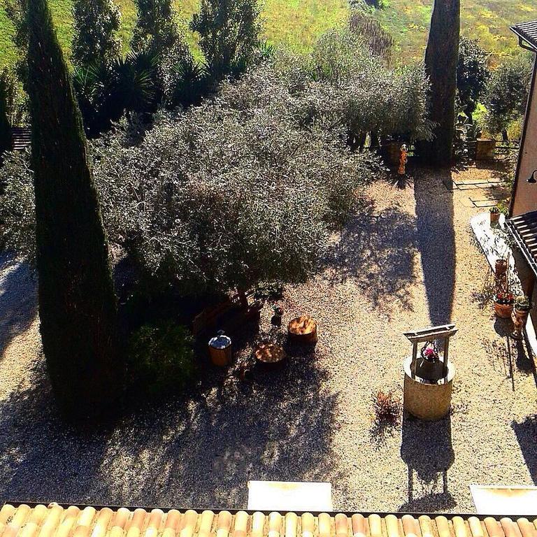 Il Giardino Dei Flintstones B&B Cerveteri Ngoại thất bức ảnh