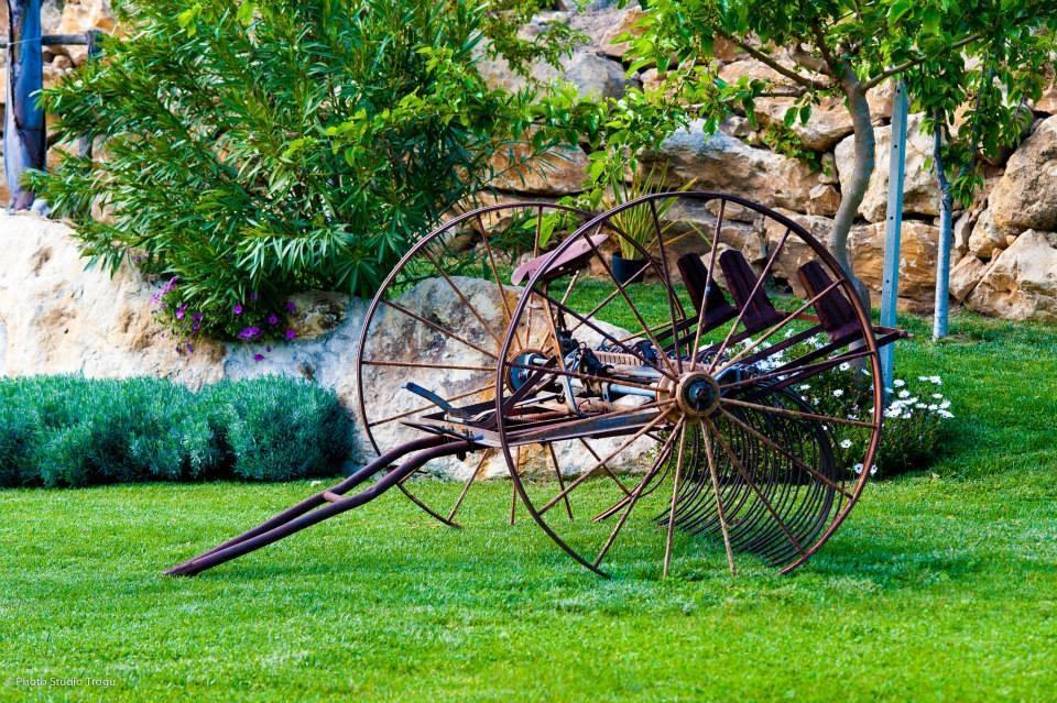 Il Giardino Dei Flintstones B&B Cerveteri Ngoại thất bức ảnh
